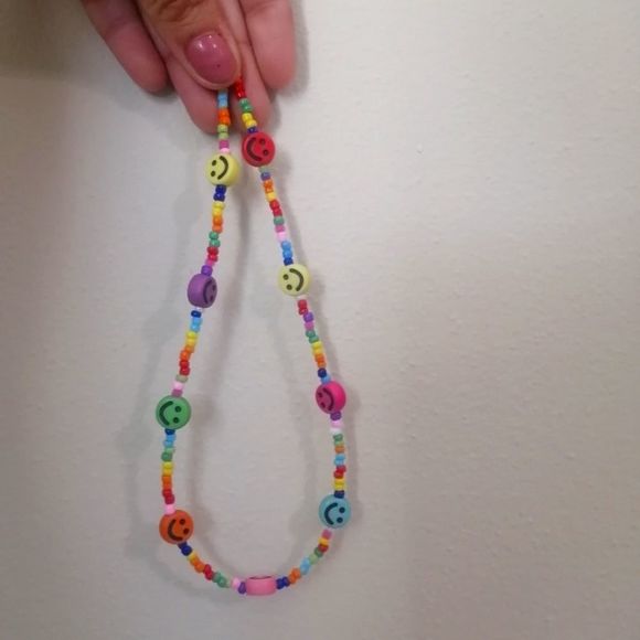 Rainbow smile face necklace with beads - Picture 3 of 5